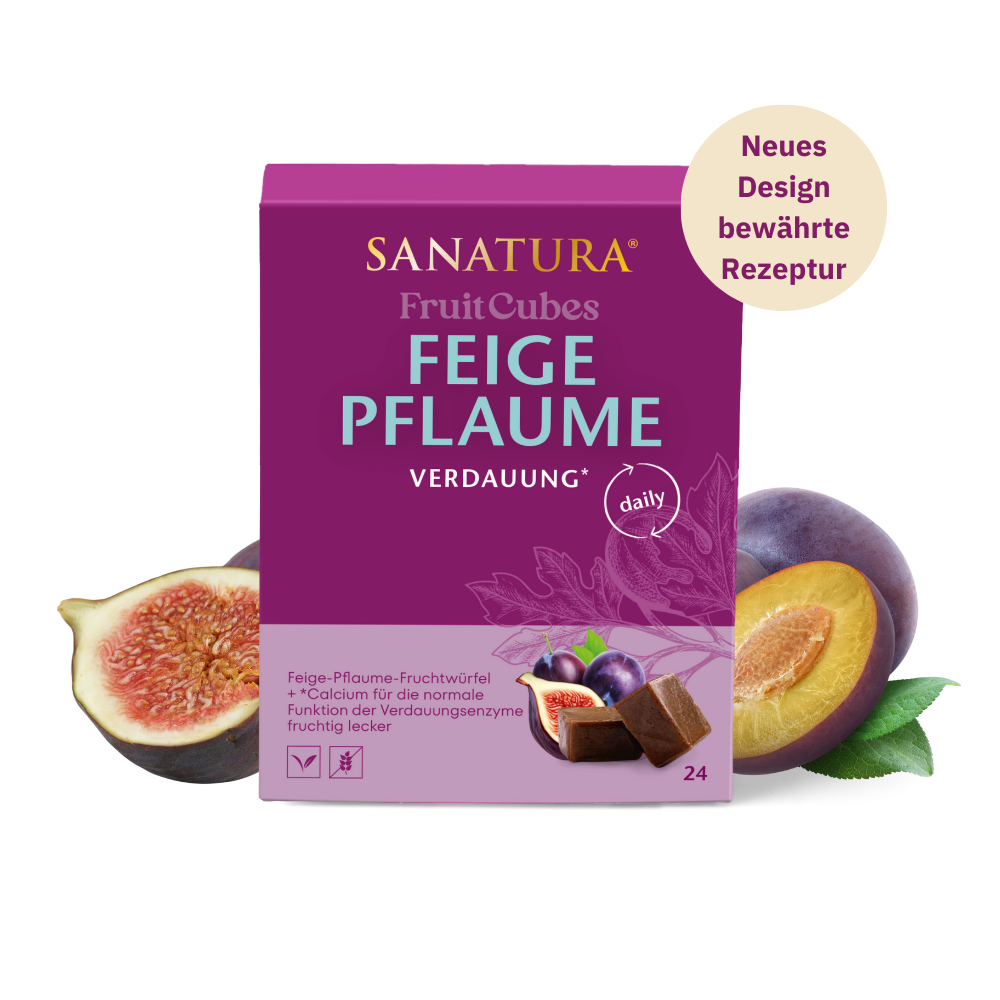 Fruit Cubes Feige Pflaume Verpackung neben Pflaumen und Feigen